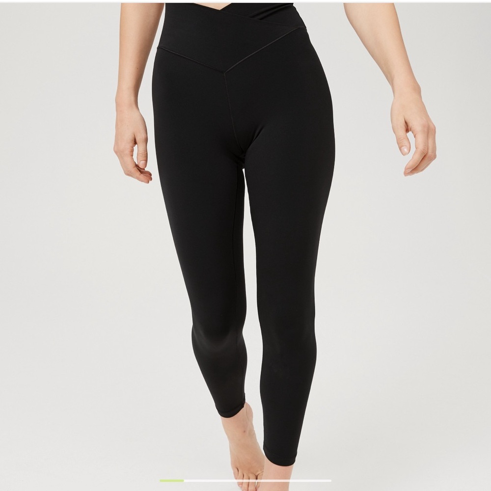 OFFLINE By Aerie Real Me High Waisted Crossover Legging